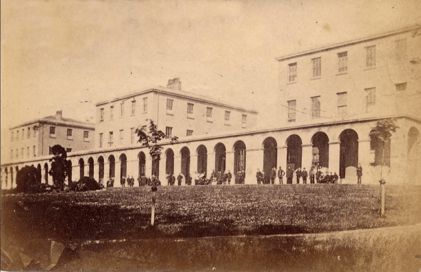 Melville Hospital